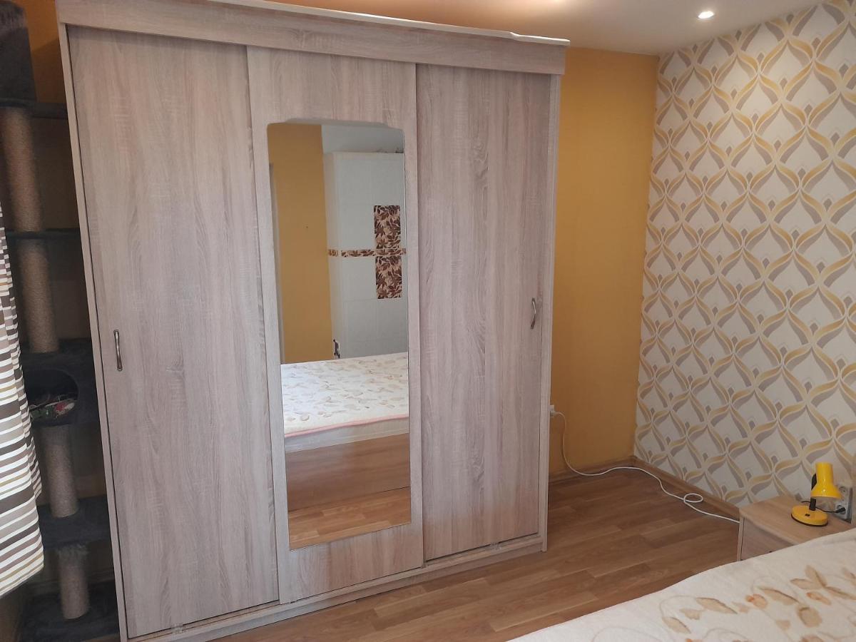 Quiet Summer Apartment Aucugals Esterno foto